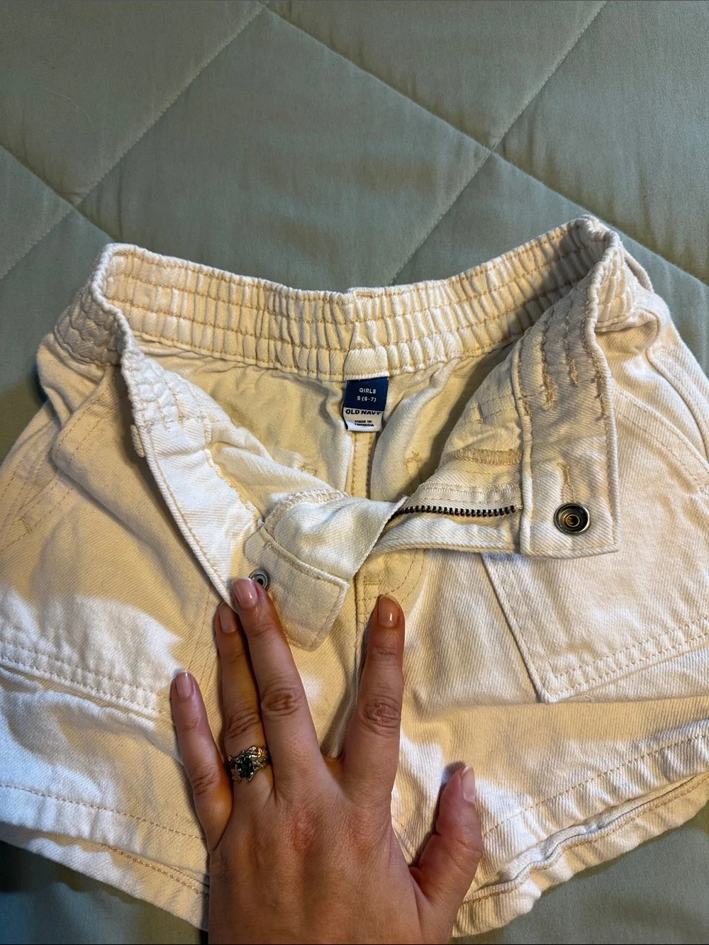 Old Navy Cream Girls' Pull-On Shorts